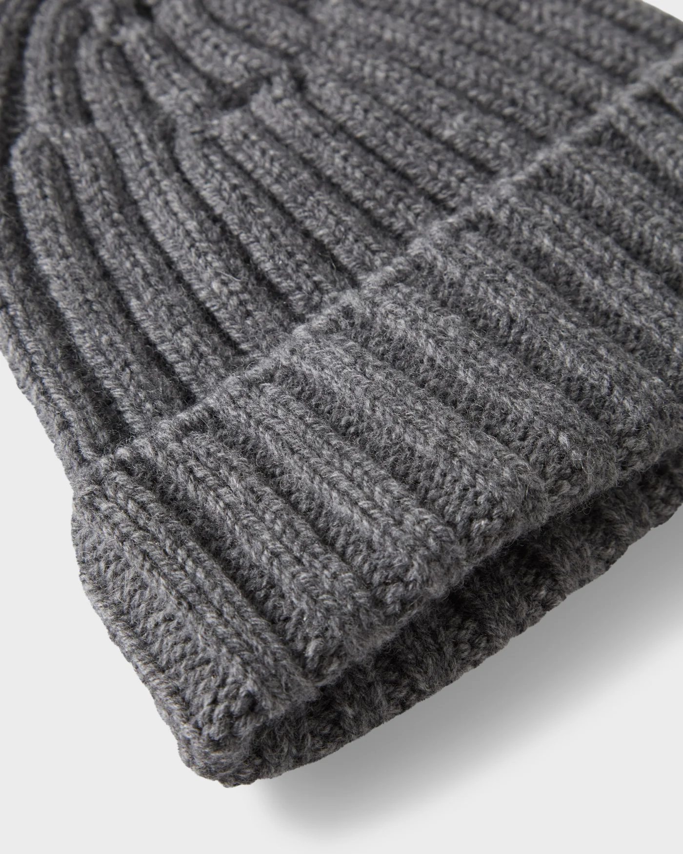 Åke Merino/Cashmere Knit Hat - Mid Grey Melange — view 2