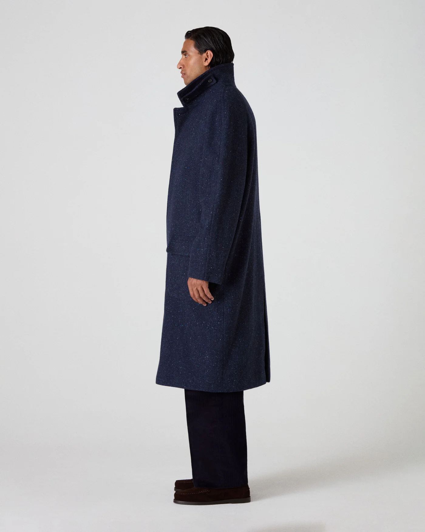 Nelson II Tweed Raglan Coat - Navy — view 4