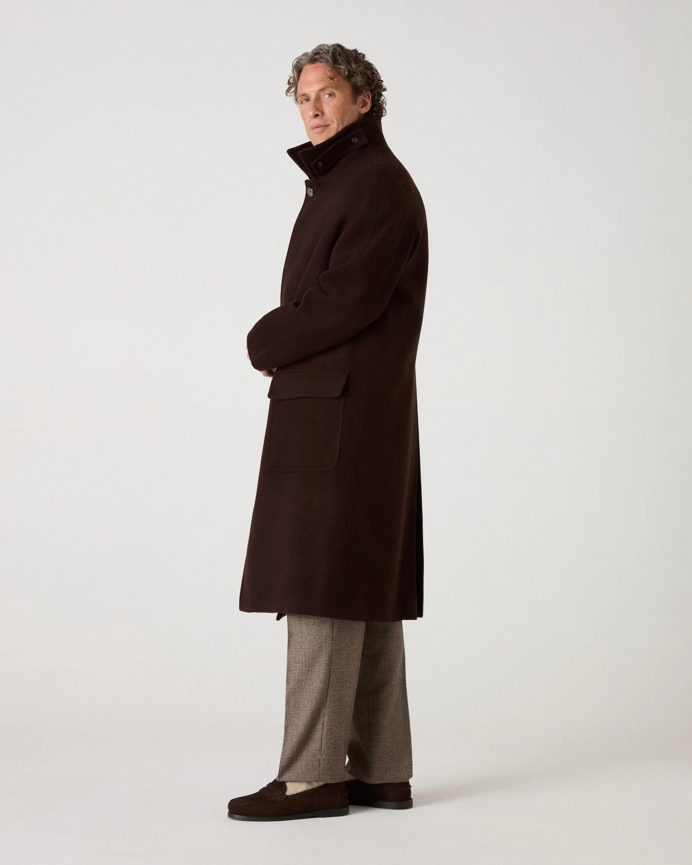 Nelson II Wool/Cashmere Raglan Coat - Dark Brown — view 4
