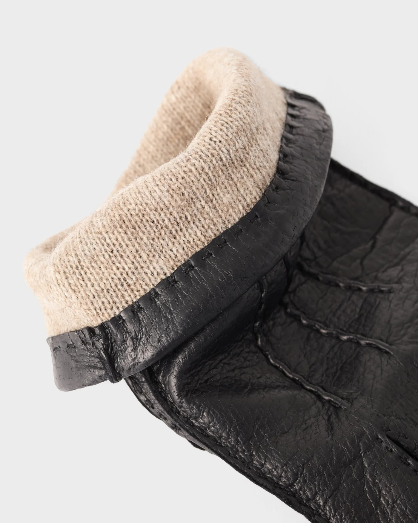 Peccary Gloves - Black — view 3