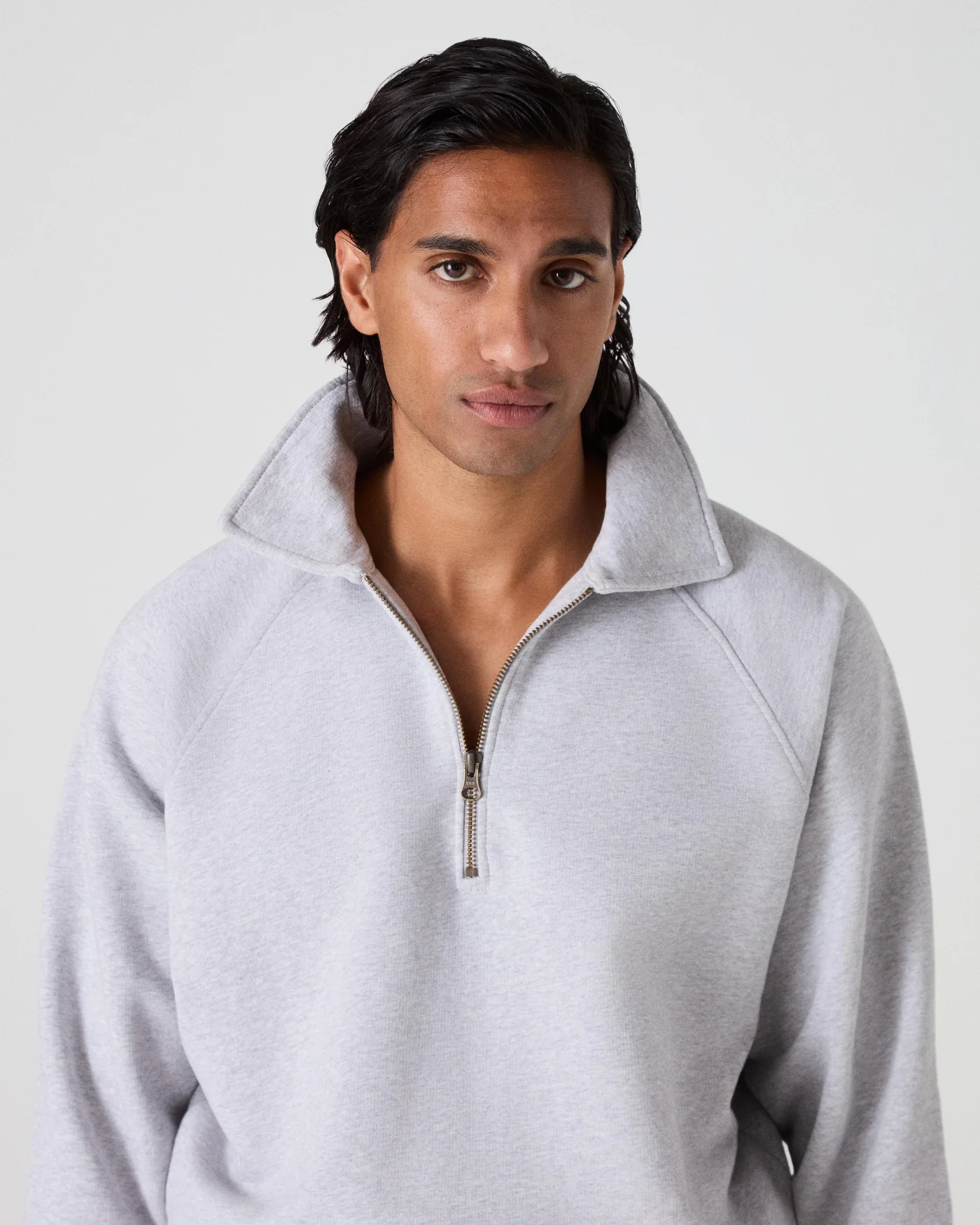 Truls Quarter Zip Raglan Sweatshirt - Grey Melange — view 2